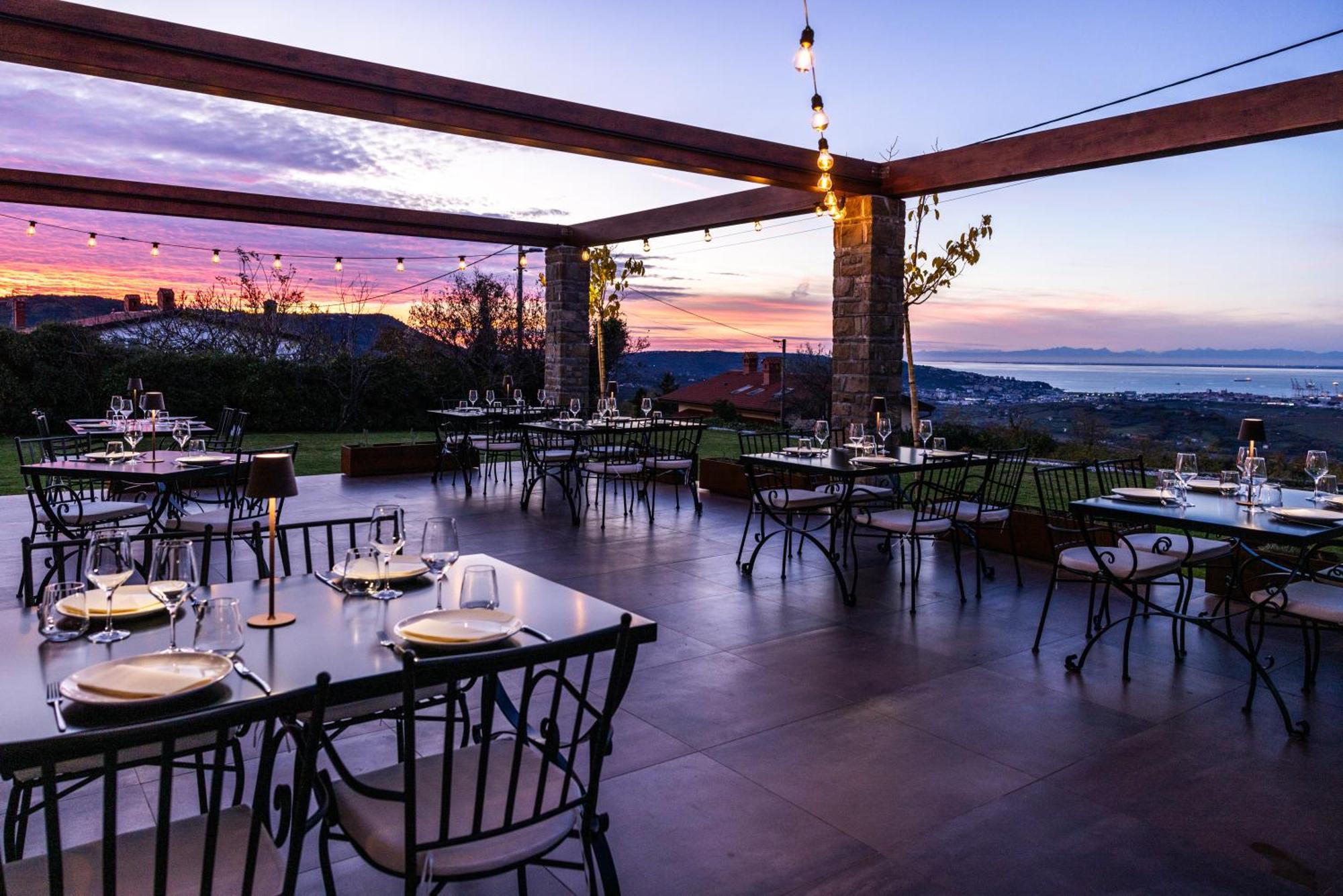 Stok - Rooms, Wine & Restaurant - Marezige, Koper Exterior foto
